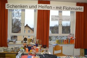 Schenken und Helfen mit Flohmarkt (Archivfoto)