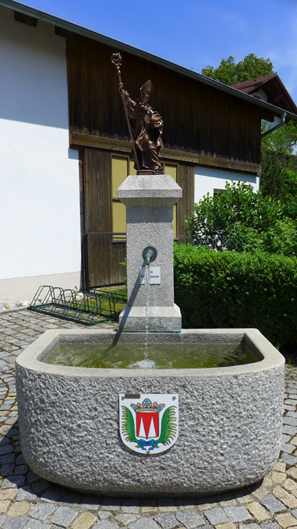 Dorfbrunnen Wurmsham